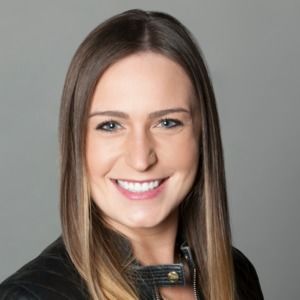 Meet your Posher, Holly